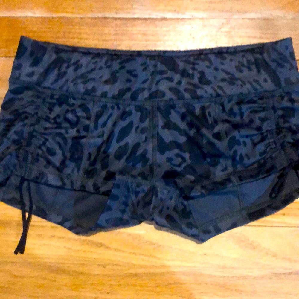 Lululemon swim bottoms size 8
